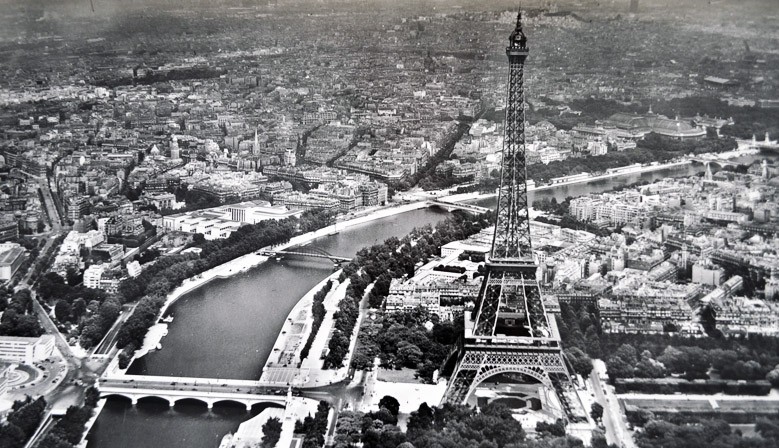 Paris-tour-eiffel